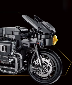 MASYWNY CZARNY MOTOCYKL | 1080 elementów